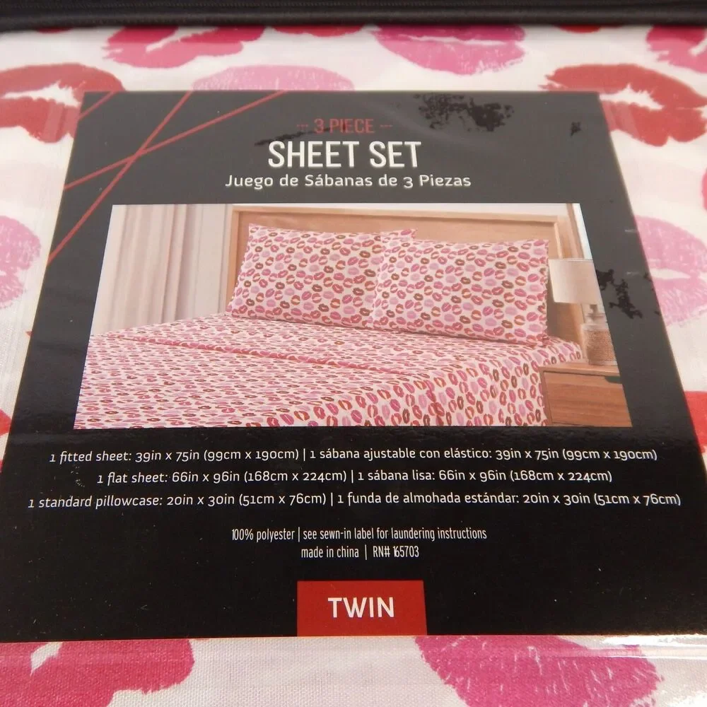 Valentines Day Red Pink Lips KISS  Love Lipstick TWIN Sheet 3 pc Set Girls Teen